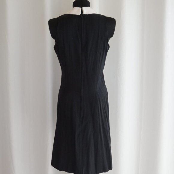 Vintage Sleeveless Tuxedo-style dress with double-breasted bodice - Vintage 6 - Picture 2 of 10